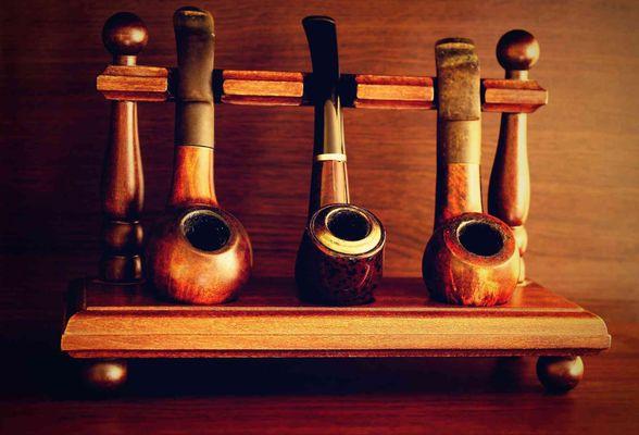 Tobacco pipes