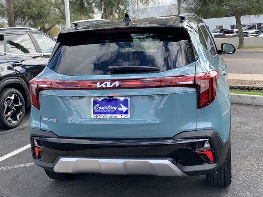 Kia Seltos Pulton blue 2024 $29,306