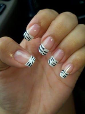 Tried the new Shellac nail polish by CND. Zebra print(: