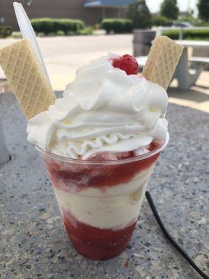 Strawberry Delight Sundae