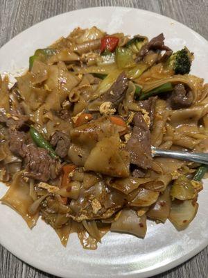 Beef pad-see-u