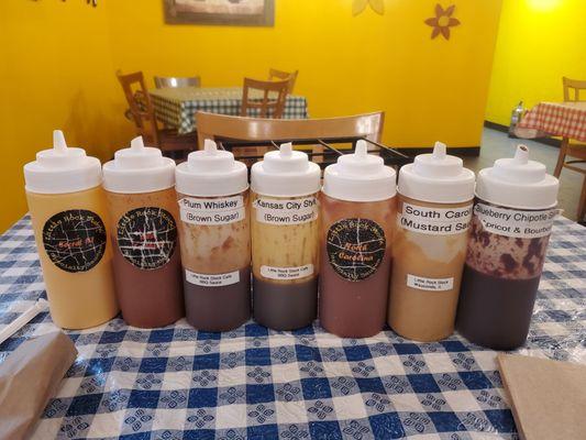 Amazing sauces L to R: Sriracha Mayo, House BBQ, Plum Whiskey, Kansas City, Carolina Vinegar, Carolina Mustard, Blueberry Chipotle