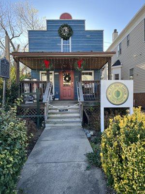 Street view as you walk by. Kegs are out and tapped!