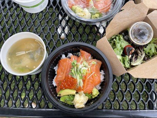 Shake chirashi (lunch)