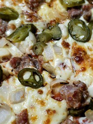 Sausage Jalapeño Onion Pizza