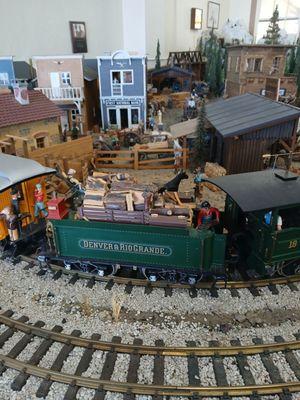 Awesome miniature trains