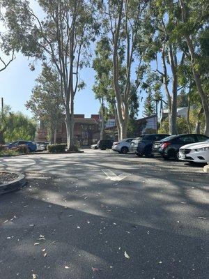 Woodland Hills Branch Library