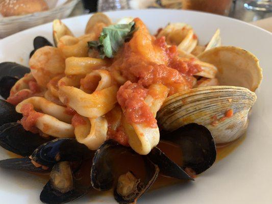 Black fettuccine pescatore.