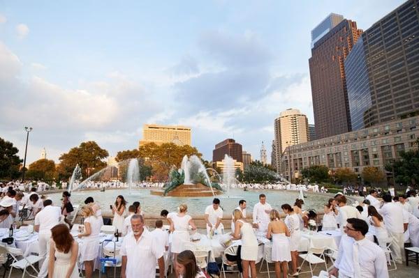 Dîner en Blanc