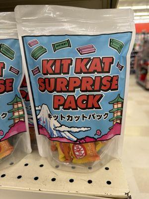 From Japan-Kit Kat Surprise pack!  For those who liked Kit Kat!