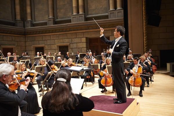 Past Music Director Ward Stare conducting. Credit Roger Mastroianni.