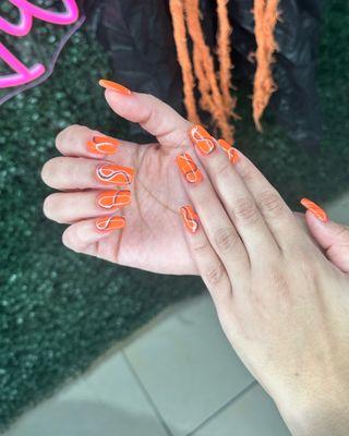 Halloween nails