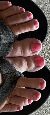 Had my toes done today. Worst pedicure ever! It's time to find a new nail salon!