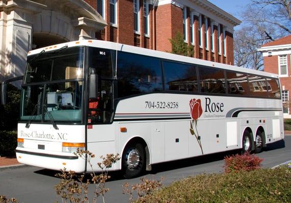 Large groups travel in style with Rose. Our coaches are equipped with DVD players, PA system, WI-FI internet and restrooms.