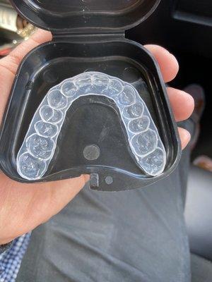 Retainer