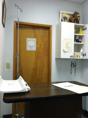 Exam room (1 of 2)