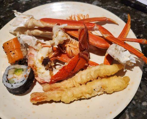 Lobster, crab legs, shrimp tempura and sushi@ Ziki Jap Steak House!