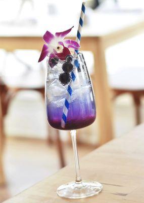 Blueberry Ginger Prosecco Bellini