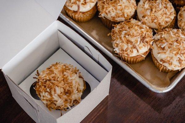 Coconut Cream Cupcakes