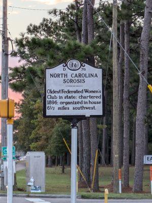 North Carolina Sorosis Historical Marker, Wilmington