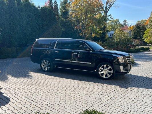 Matching your esteemed lifestyle, Planet Limousine's Escalade elevates your journey from the moment it arrives at your doorstep.