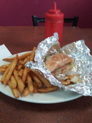 Cheeseburger meal. They ask and put everything you want. Comes with fries.