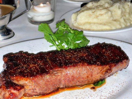 New York Strip Steak (12oz Boneless)