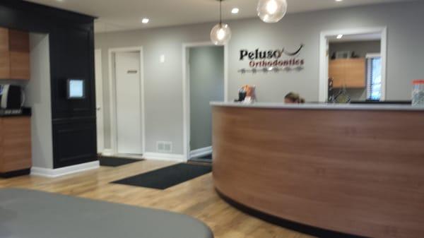 The front desk at Dr. Pelusos office.  Absolutely a beautiful office.