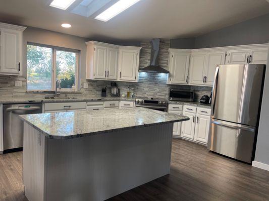 We love a clean kitchen!