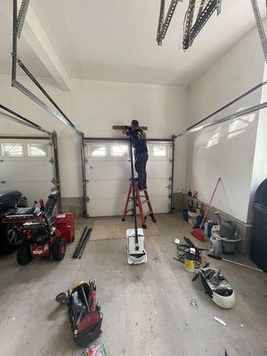 Installing new garage lifting machine