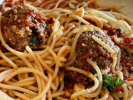 Spaghetti Bolognese with Homestyle Meatballs