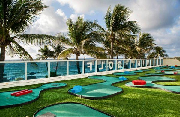 Oceanfront mini golf!