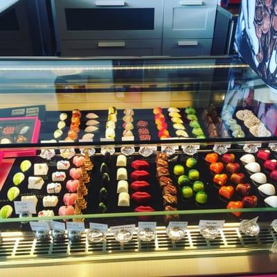 Fine chocolate at Le macaron key biscayne