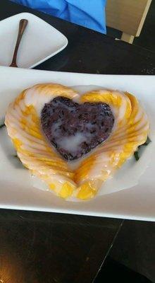 Purple sticky rice mango