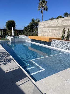 Laguna Beach swimming pool construction and maintenance