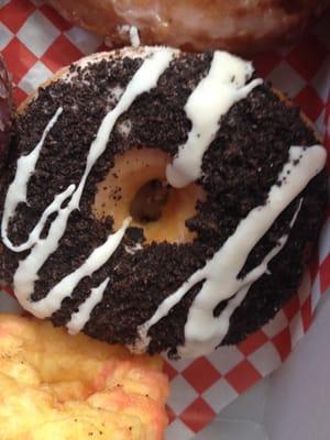 Oreo topped with cream cheese. $3.75