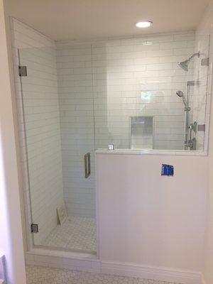 Frameless Shower