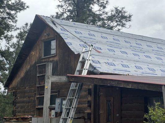 Underlayment for metal roof