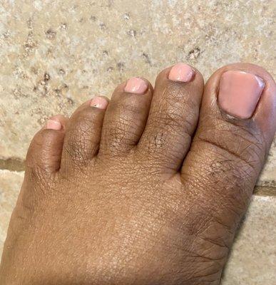 Signature pedicure with Shellac polish