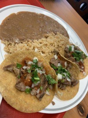 Carnitas taco plate