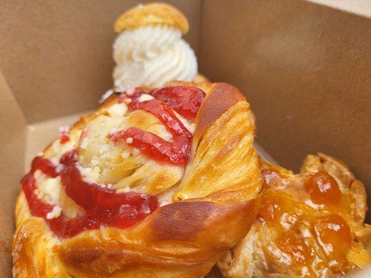 Vanilla Cream Puff, Apricot Gallette, and Cherry and Goat Cheese danish. Yum!