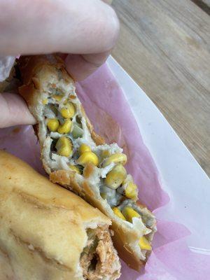 Que choclo (corn and cheese) empanada