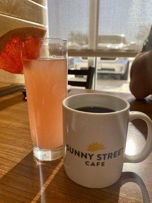 Coffee & grapefruit mimosa