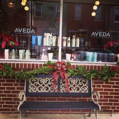 The holiday season has arrived at J Squared Salon! Book your appointment today so your hair is holiday ready!!! Walk ins welcome