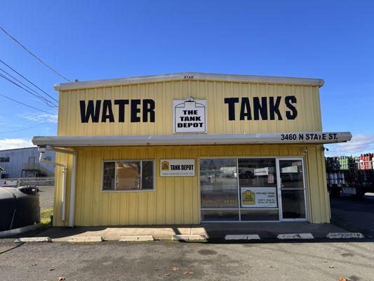 Tank Depot Ukiah welcomes you to solve your liquid storage needs. Explore water tanks, chemical tanks,septic tanks, & tailored plastic tanks