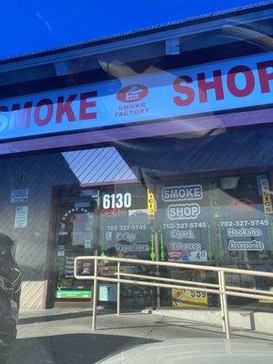 Smoke shop