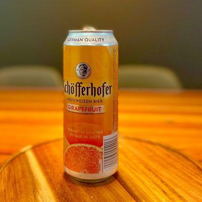 Session grapefruit wheat radler by Schöffeehofer.