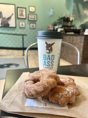 Caramel wave latte and malasadas