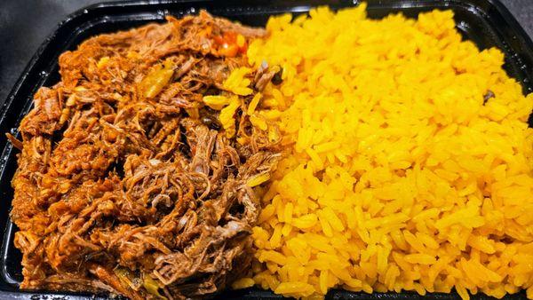 Ropa Vieja - tasty but very dry meat.