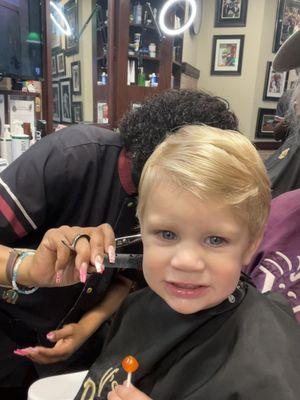 Kids haircut with Toney